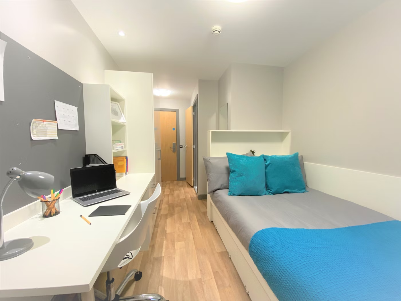 Ensuite - Standard - John Bell House
