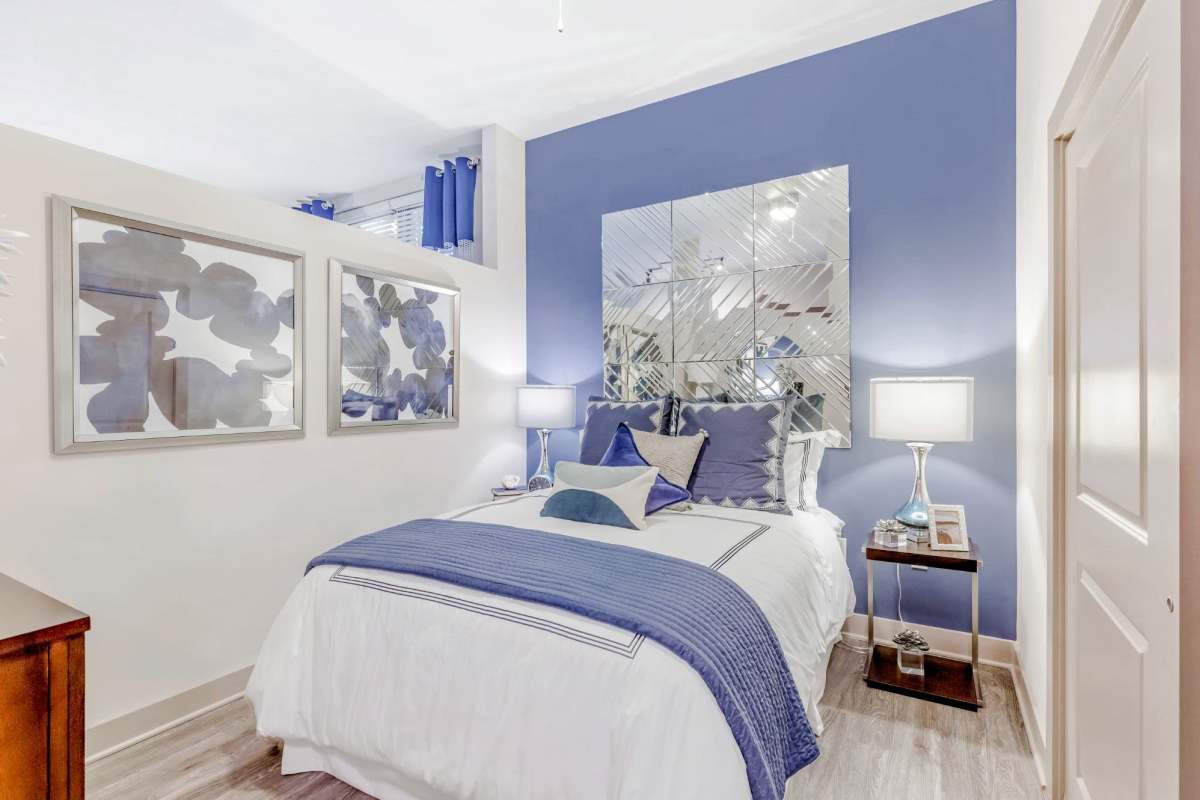 1B1B-A4 - Furnished - The Flats Exchange on Erwin Apartments