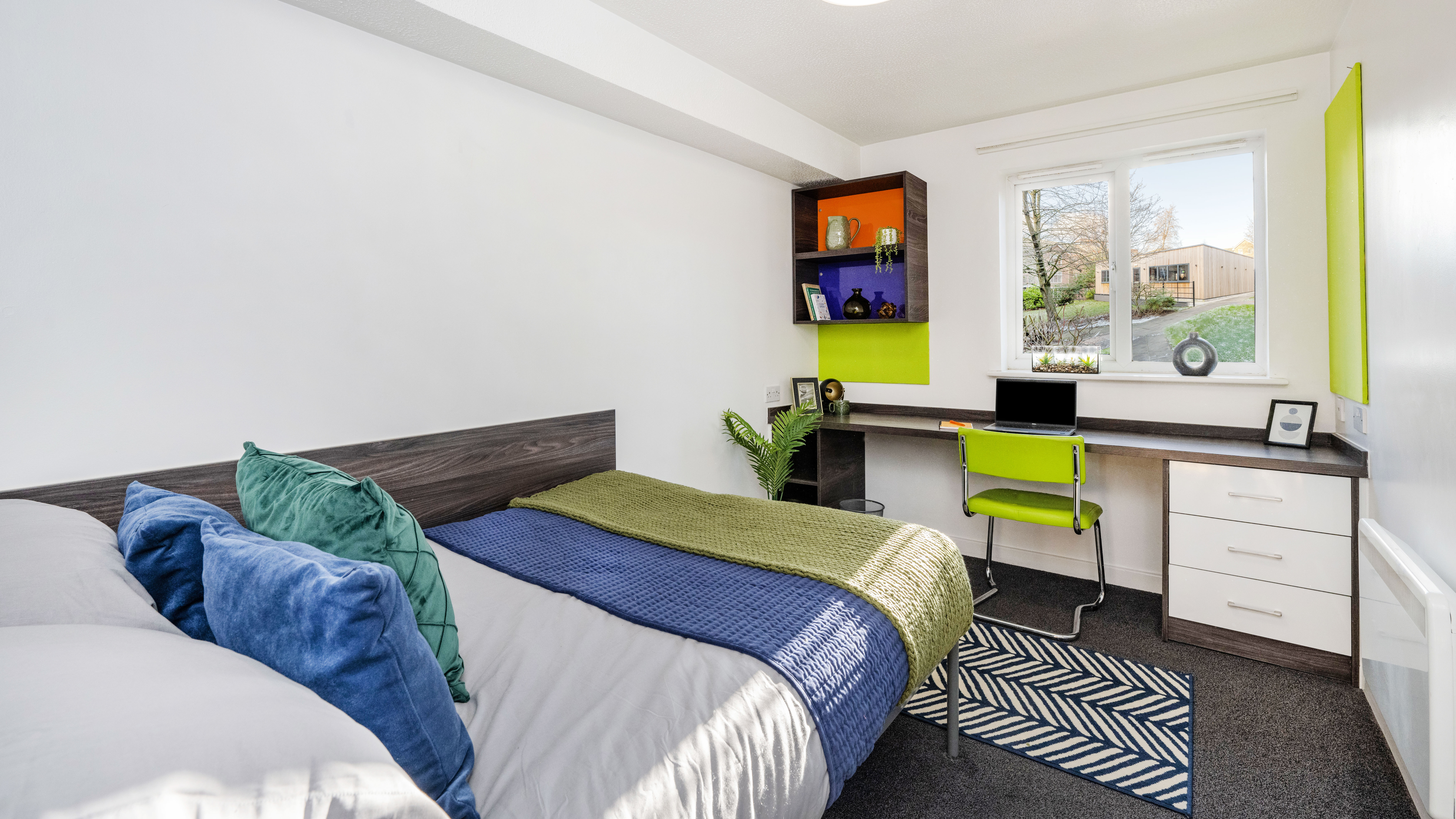 Classic Plus Ensuite - Paddington Park House