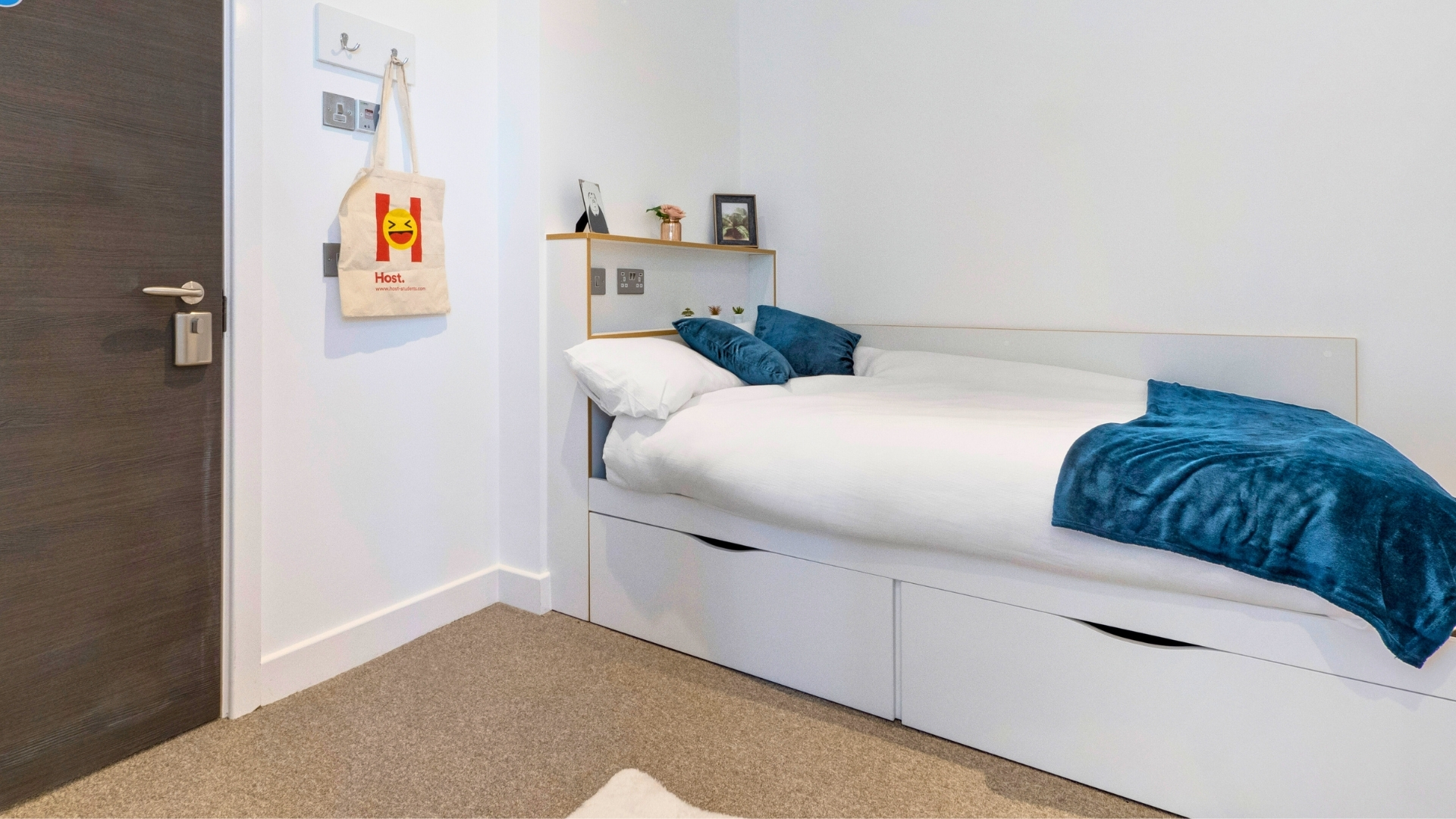 Platinum Plus En-Suite - 27 Magdalen Street