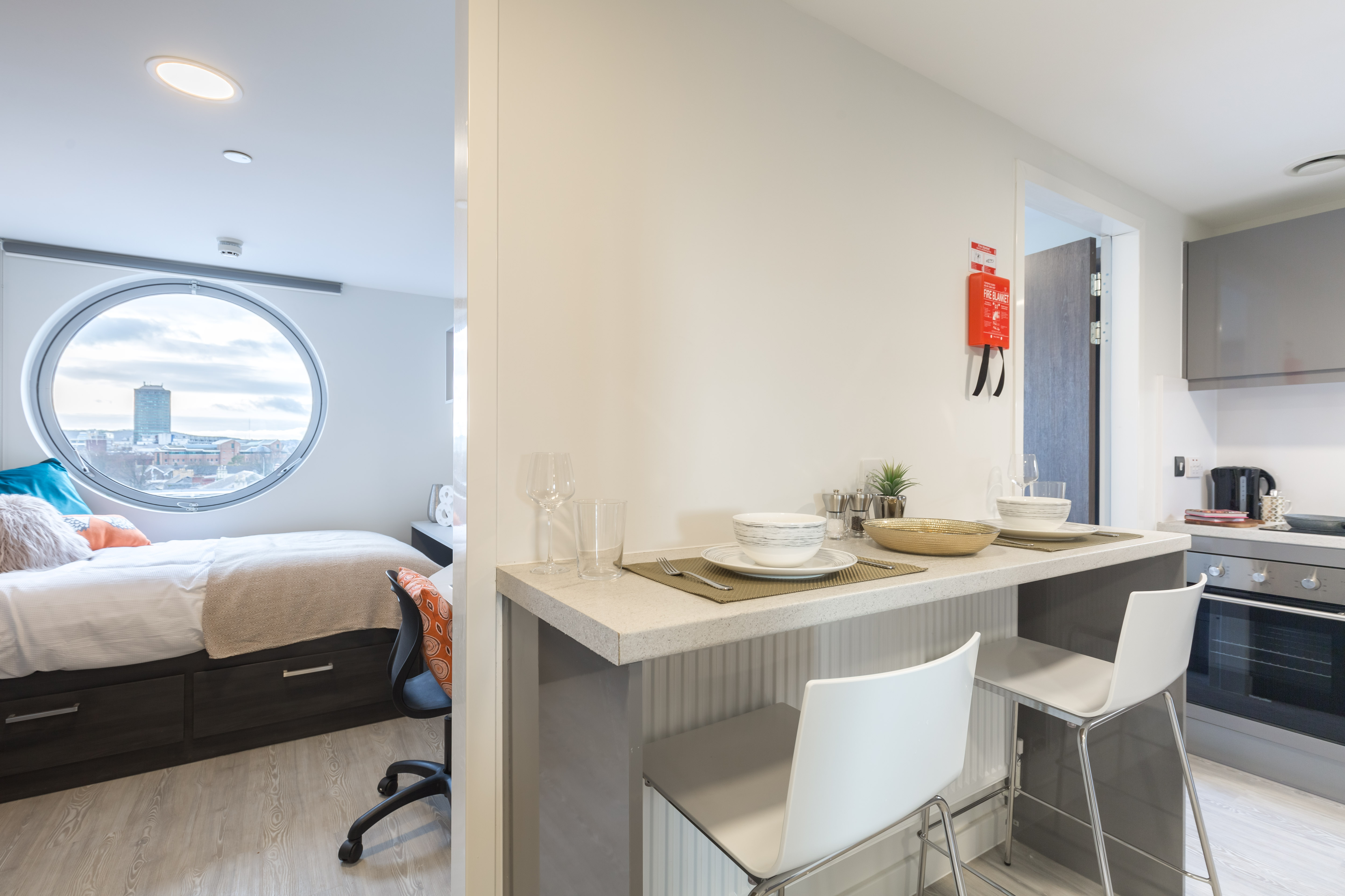 2 Bed Apartment - Livin