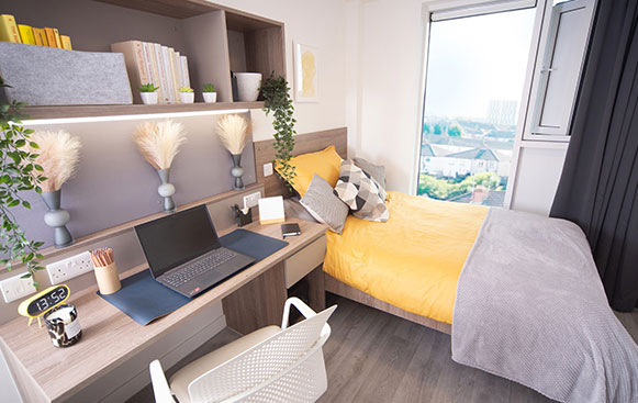 Riverside En-suite Room Floors 3-4 - CODE Harper Road @AM