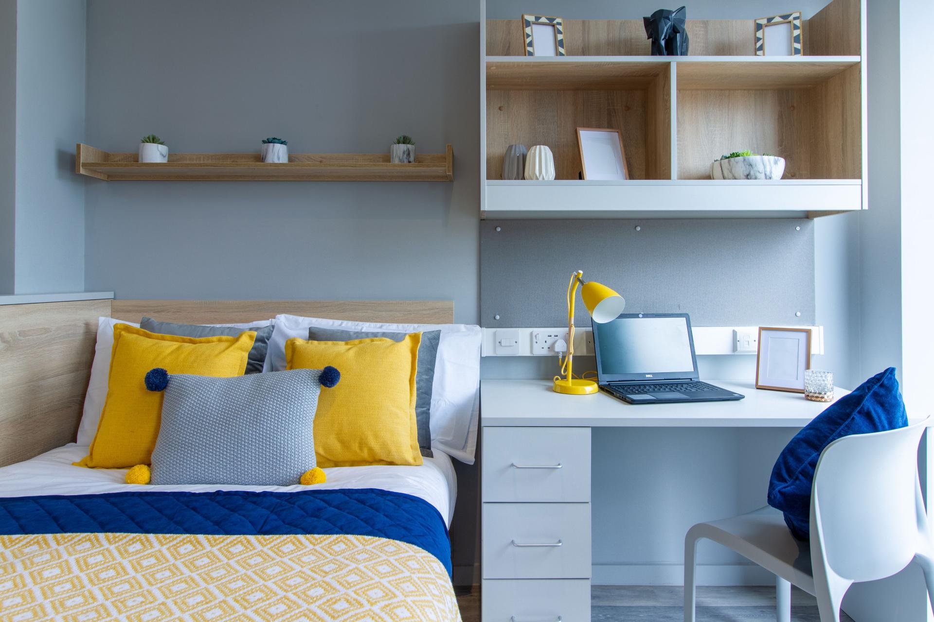 Serviced Classic Studio - Renslade House