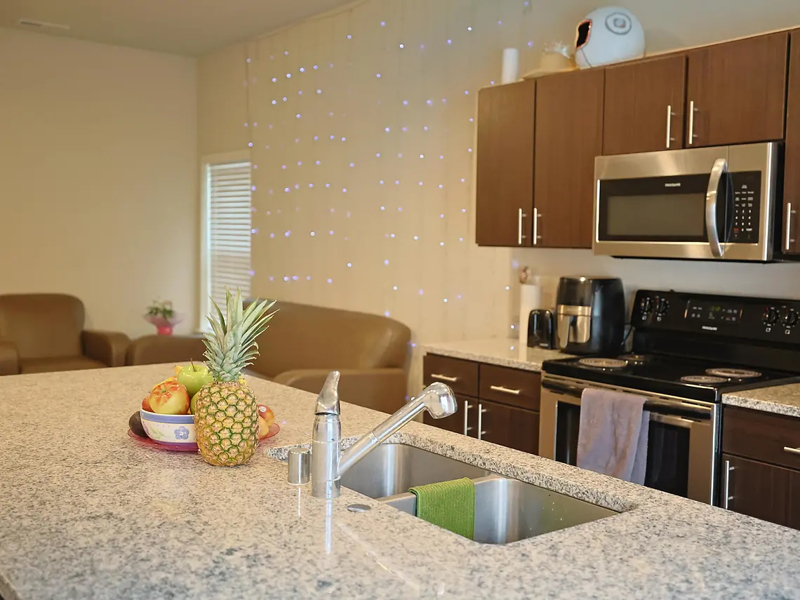 Clásica de 4 habitaciones y 4,5 baños - Colinas de Pullman