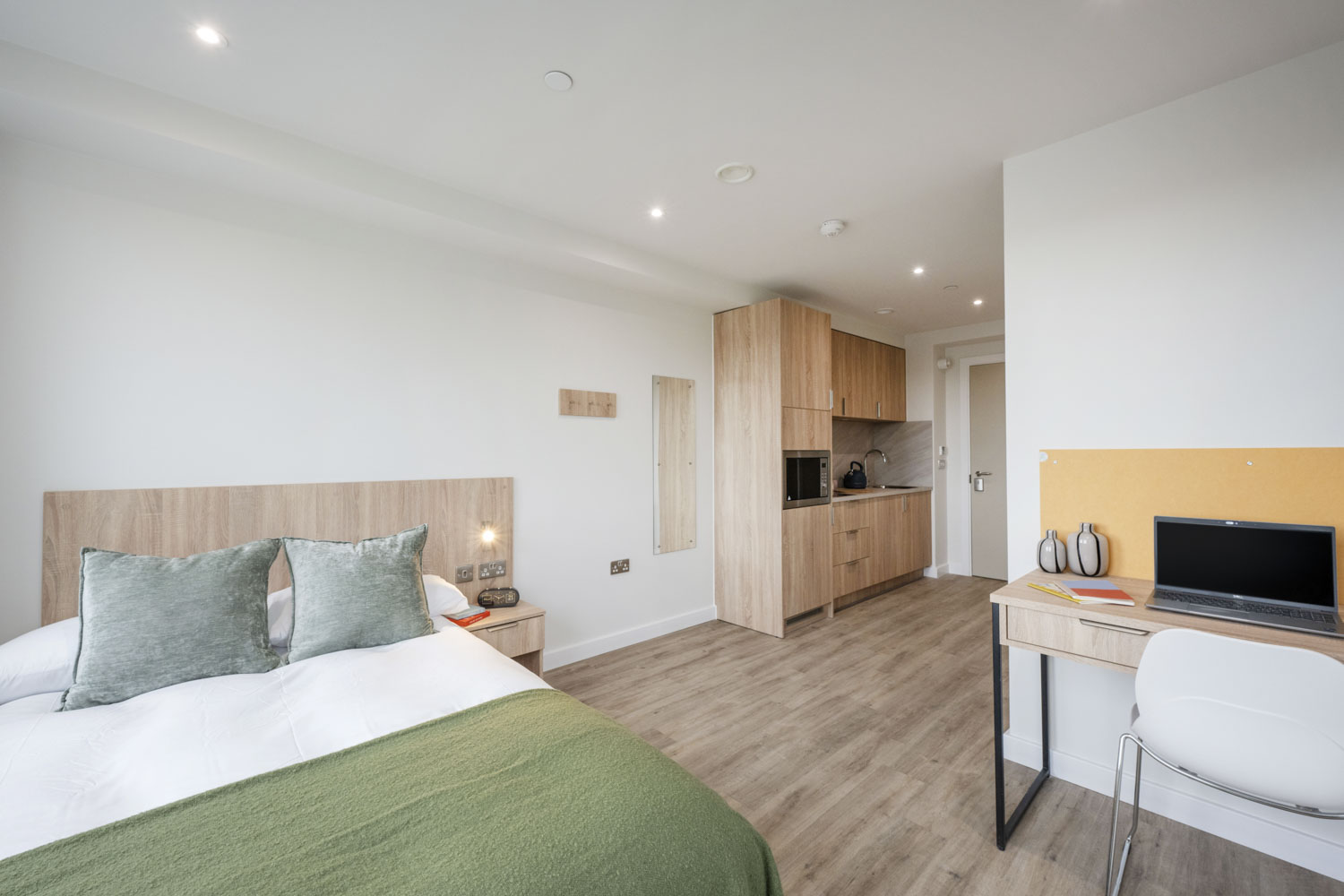 Classic Plus Studio Floor 5–7 - The Sail Works