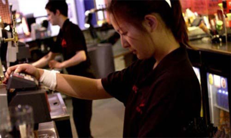 美国留学生打工